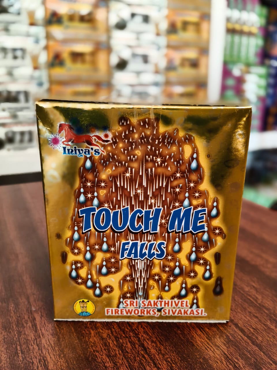 Touch Me Falls  (1pcs)